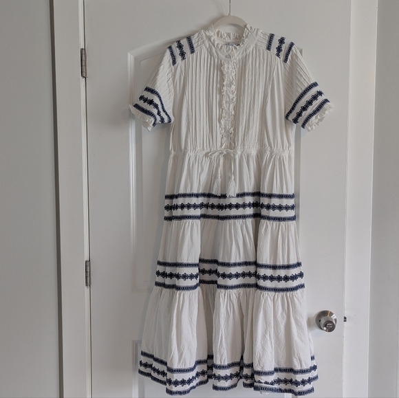 ❌SOLD❌Ivy City Co Santorini Dress - Picture 6 of 9